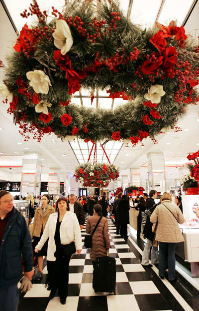 Không khí mua sắm nhộn nhịp trong mùa mua sắm cuối năm tại Mỹ. 