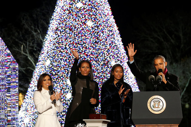 Gia đinh Tổng thống Obama trong mùa Giáng sinh năm ngoái - Ảnh: Huffingtonpost