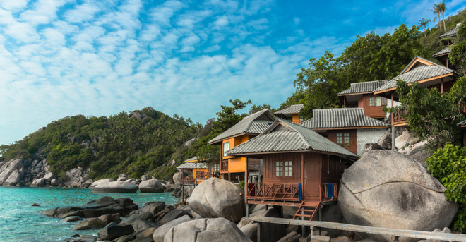 Một resort sát biển ở Ban Ko Tao, Surat Thani có view rộng thoáng, đẹp mê hồn.