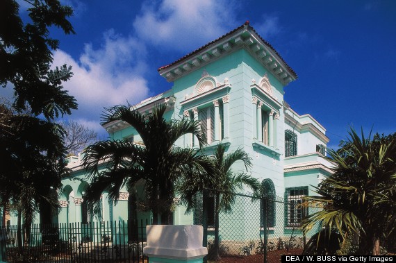 CUBA - MARCH 24: Neo-colonial style building in the Miramar district, Havana, Cuba. (Photo by DeAgostini/Getty Images)