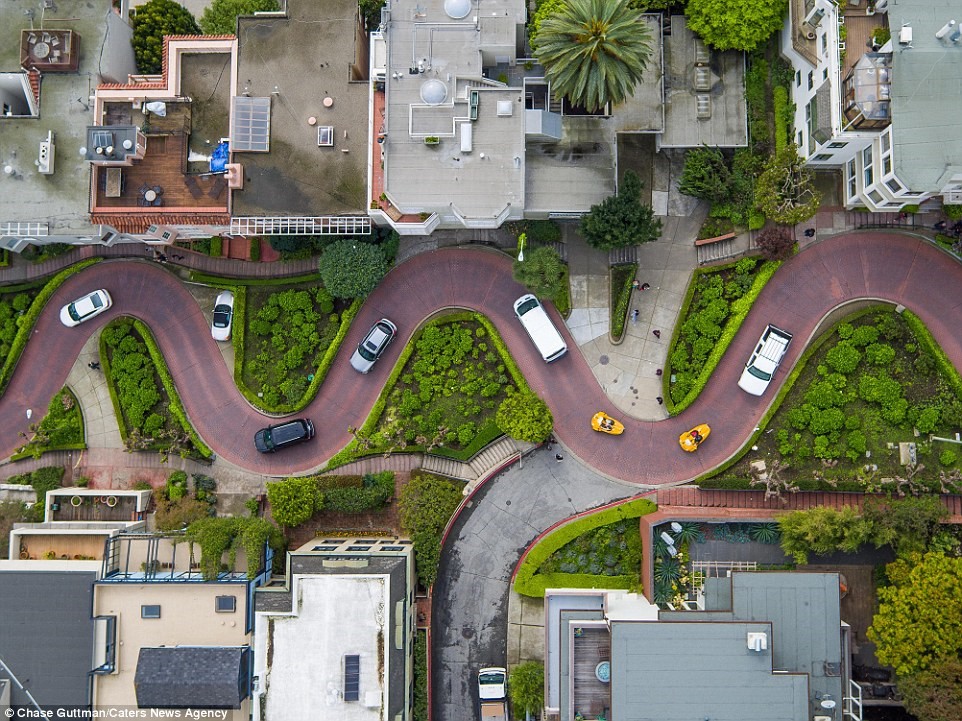 Đường Lombard ở San Francisco, một trong những con đường quanh co nhất thế giới 