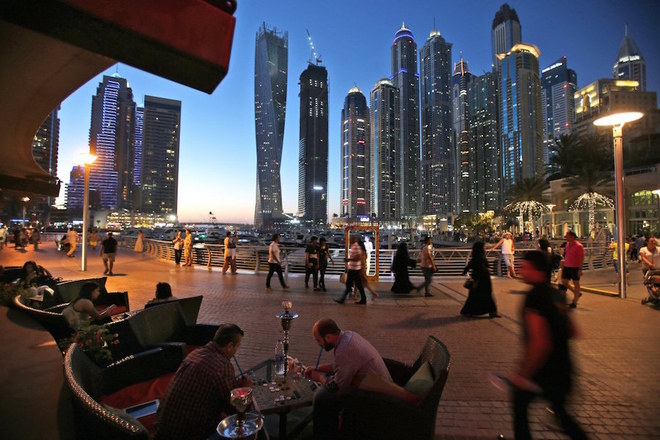 Tổng cục Du lịch Dubai đã đặt mục tiêu tăng trưởng hàng năm từ 7% lên 9% với 20 triệu lượt khách du lịch vào năm 2020. Với đường chân trời tuyệt đẹp, nhiều lựa chọn cho cuộc sống về đêm và ẩm thực phong phú, điều này dường như không tạo thành vấn đề quá lớn với Dubai. 