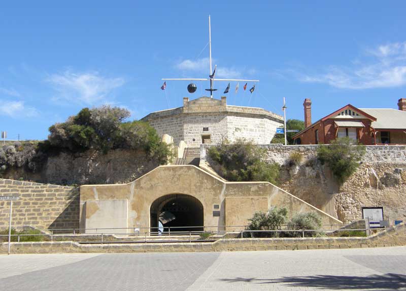 Round House, công trình xây dựng lâu đời nhất ở miền tây Úc. Ảnh: myperthapp.com.au 