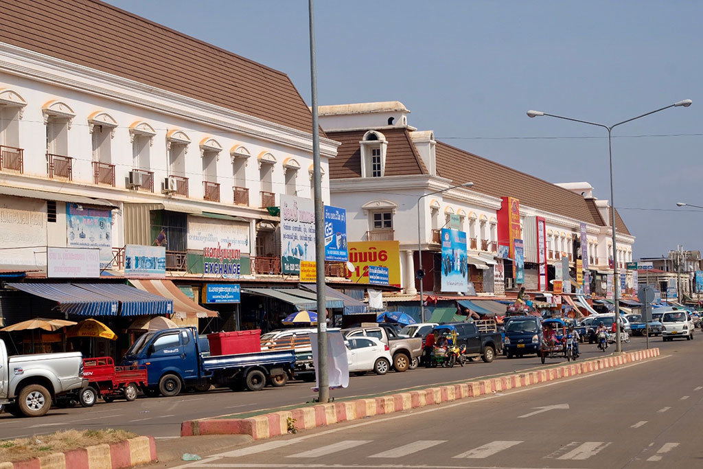 Khu trung tâm thương mại Thành phố Pakse, tỉnh Champasak 