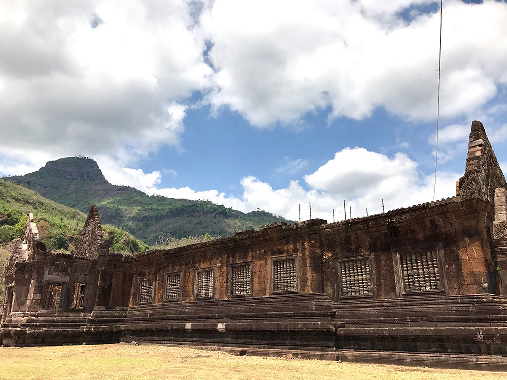 Một góc của đền Wat Phou 