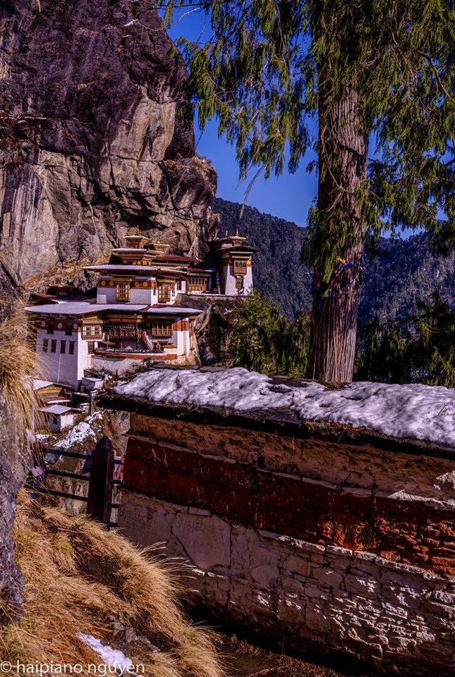 Đường lên tu viện Tiger's Nest, một trong những biểu tượng của Bhutan 