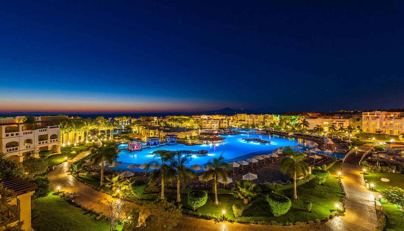 Cuộc sống về đêm của thành phố Sharm El Sheikh được đánh giá là rất hiện đại và phát triển.