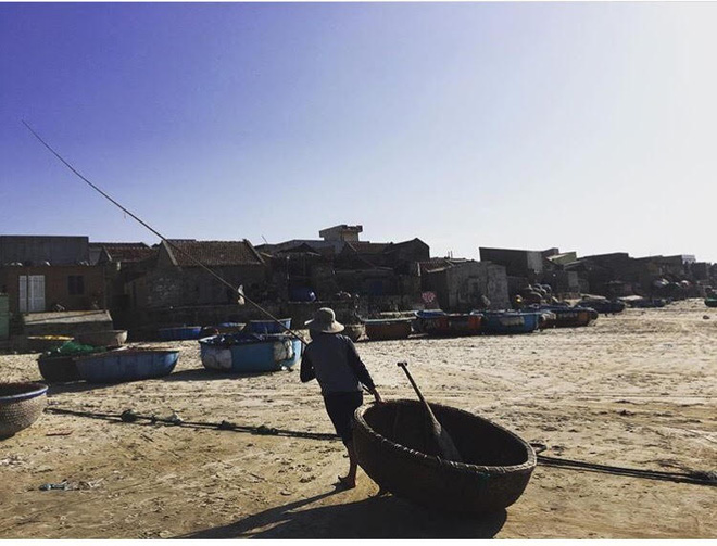 Bạn có thể hòa mình với đời sống của làng chài ven biển (@mizoo_kazuya)