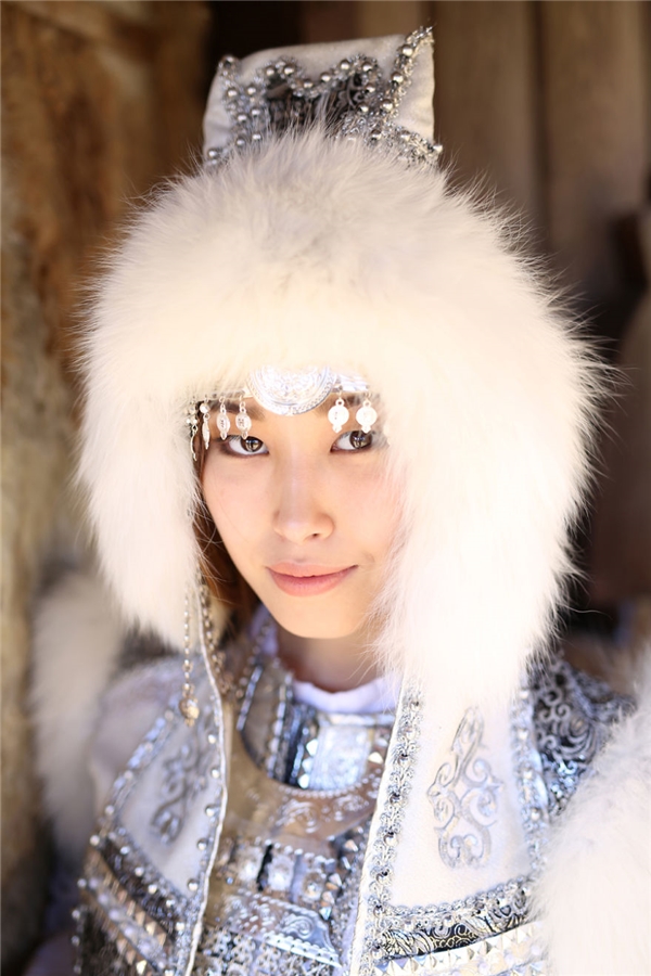 Thiếu nữ dân tộc Sakha