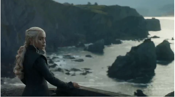 Đoàn làm phim đã lựa chọn Zumaia để làm bối cảnh quê hương Dragonstone của Daenerys Targaryen vì vẻ đẹp tự nhiên và lịch sử lâu đời. 