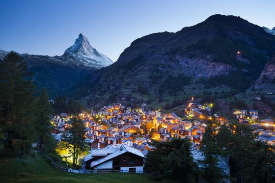 Cảnh quan miền núi Thụy Sĩ với trải nghiệm leo núi tạo cơ hội cho du khách tận hưởng thiên nhiên. (Ảnh: Getty)