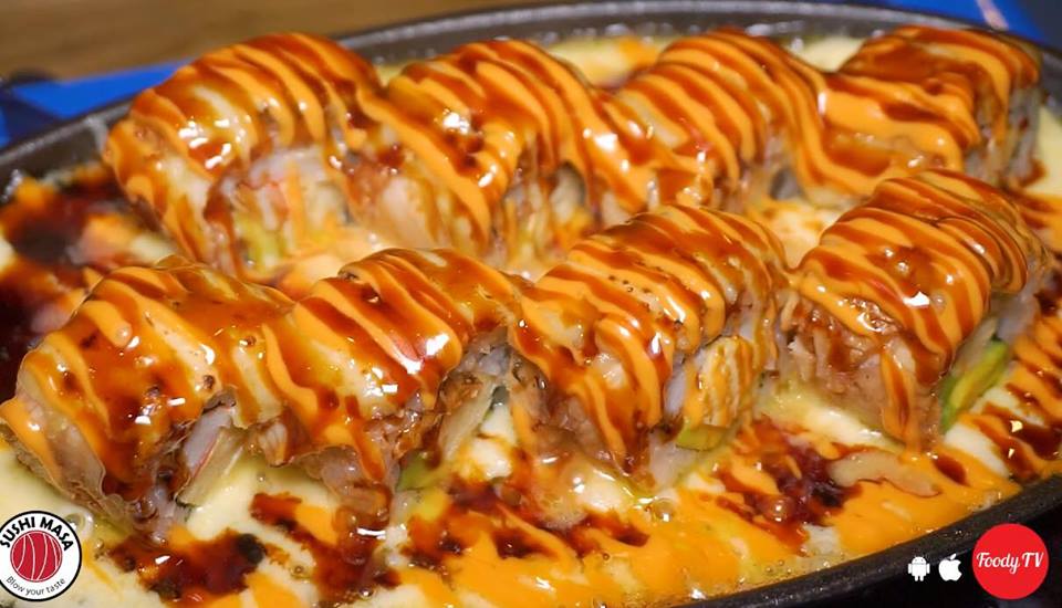 Bạn có thể giữ bình tĩnh trước em Sushi ngập phô mai như thế này không?