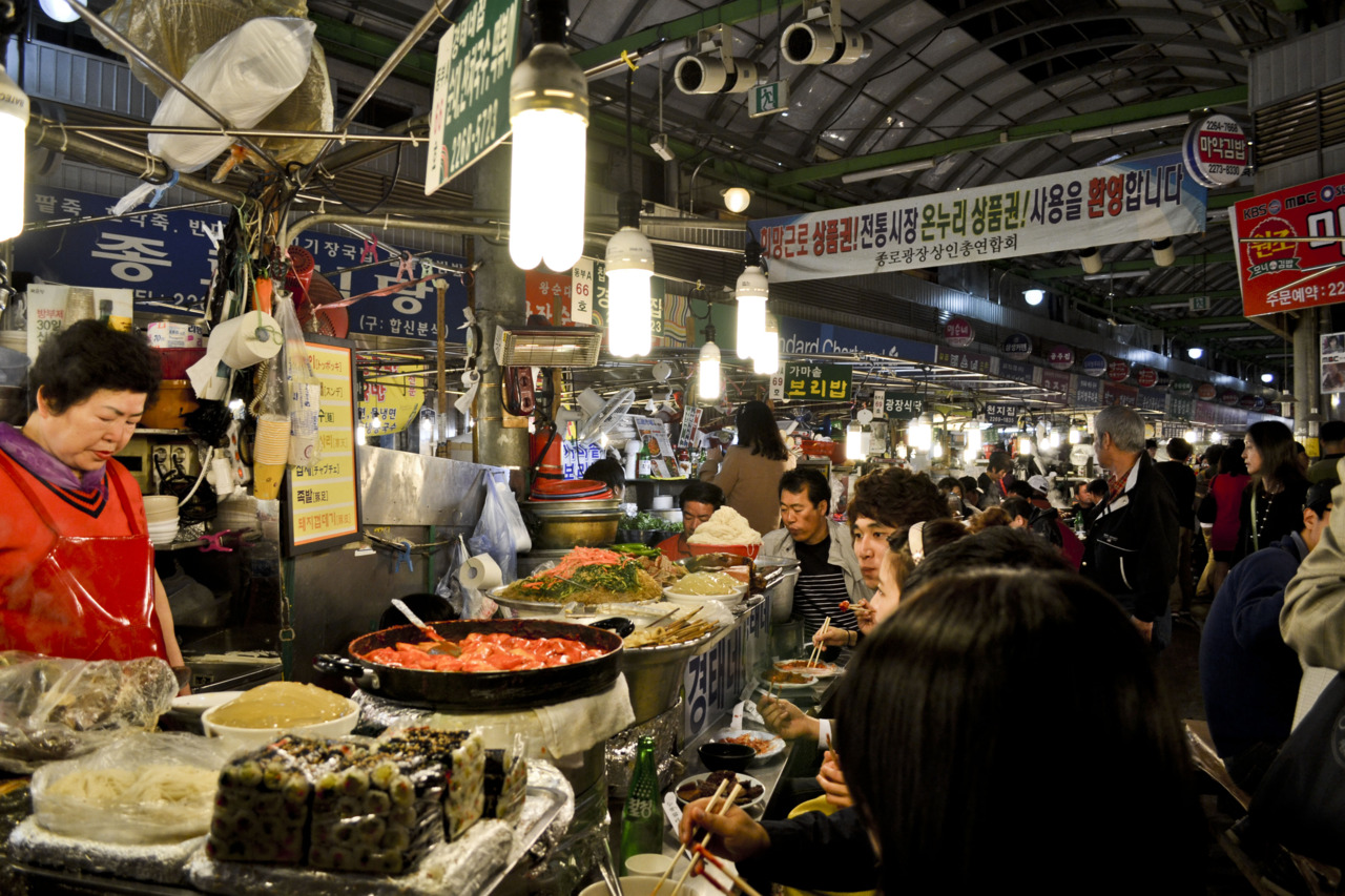 Note lại ngay những khu chợ nổi tiếng khi du lịch Hàn Quốc này ngay nào! - ChuduInfo