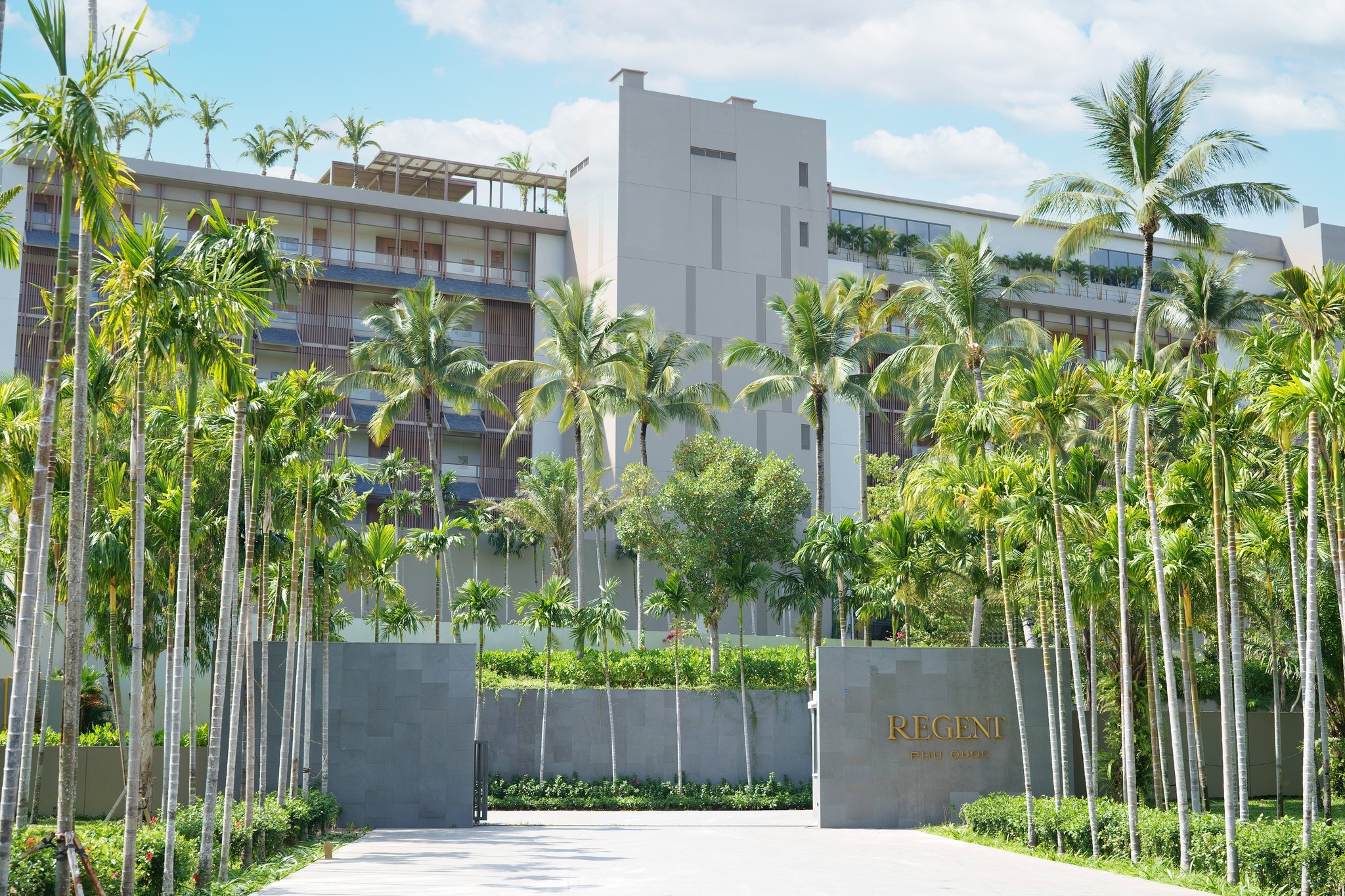 Khuyến mãi khai trương Regent Phú Quốc Resort 2