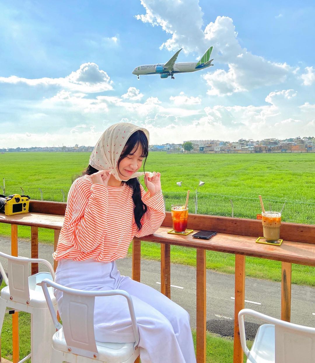 Lưu ngay các quán cà phê ngắm máy bay ở Sài Gòn cực chill - ChuduInfo