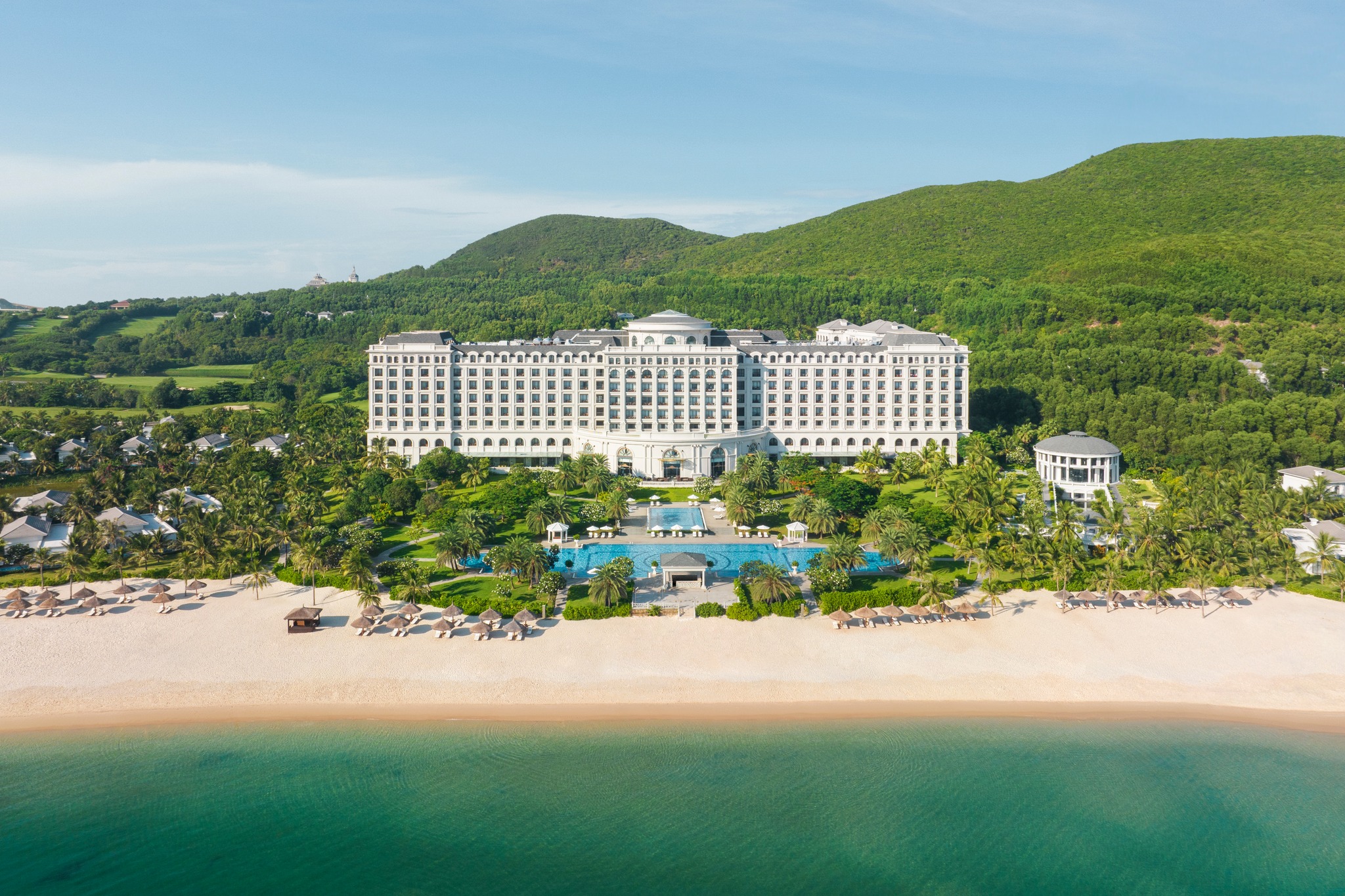 Ưu đãi cuối năm Nha Trang Marriott Resort & Spa 2023 1