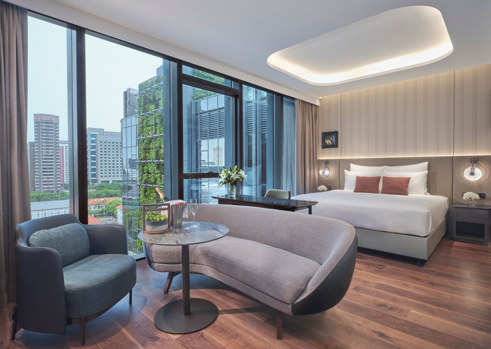review khách sạn Pullman Singapore Hill Street 4