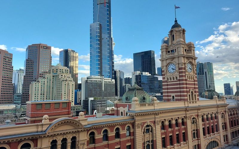 Top khách sạn Melbourne 2024 4