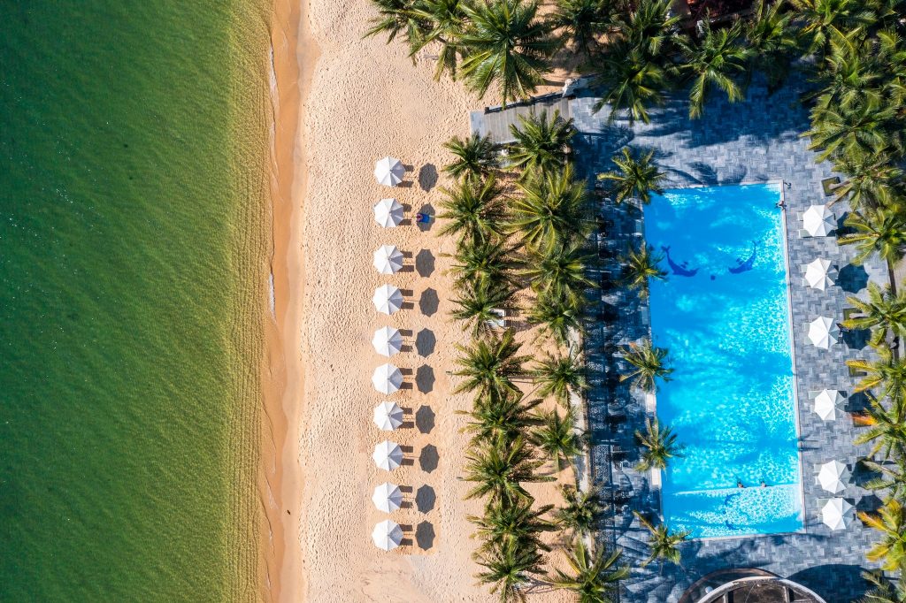 Top resort Phú Quốc 5 sao giá dưới 2 triệu 1